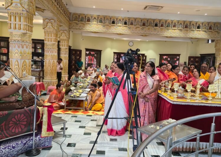 Acharya Saurabh Sagar Ji