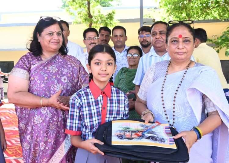 Ritu Khanduri Bhushan