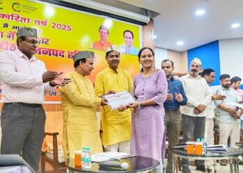 Cooperative Minister