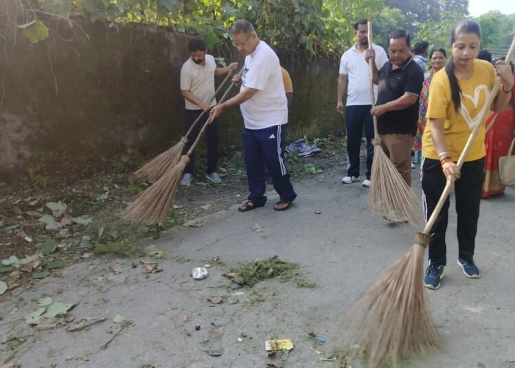 Minister Ganesh Joshi