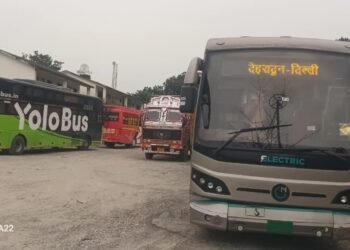 private buses