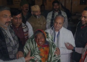 कड़ाके की ठंड में आधी रात रैन बसेरों में पहुंचे मंत्री विनय रोहिला: बेसहारा लोगों को बांटे कंबल, व्यवस्थाओं का लिया जायजा