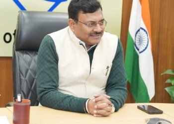 उत्तराखंड में सेब और बागवानी क्रांति की तैयारी: मुख्य सचिव ने दिए ‘मिशन 2050’ के निर्देश
