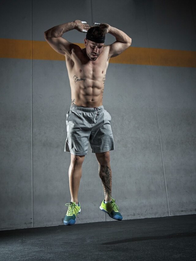 घर पर वजन घटाने के लिए 8 आसान व्यायाम