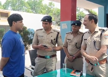 CEIR पोर्टल से मंगलौर पुलिस की बड़ी सफलता, 6 लाख की कीमत के 25 मोबाइल लौटाए।