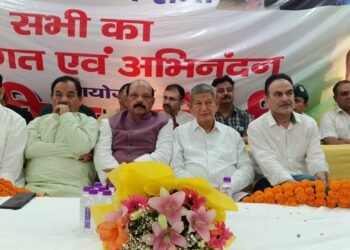 भाजपा के वादे धरातल पर नहीं उतरे : नवीन जोशी
