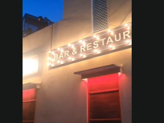 Bar
