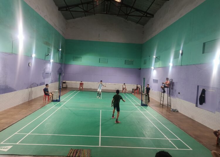 Badminton