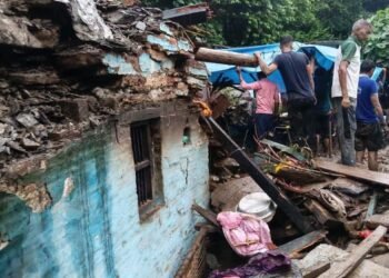 house collapse