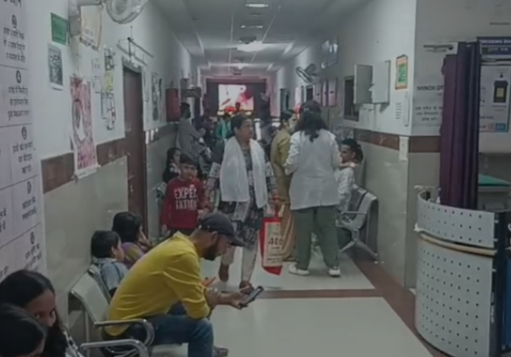 सरकार के दावों की खुली पोल: अल्मोड़ा मेडिकल कॉलेज में डॉक्टरों और स्टाफ की भारी कमी, मरीज परेशान